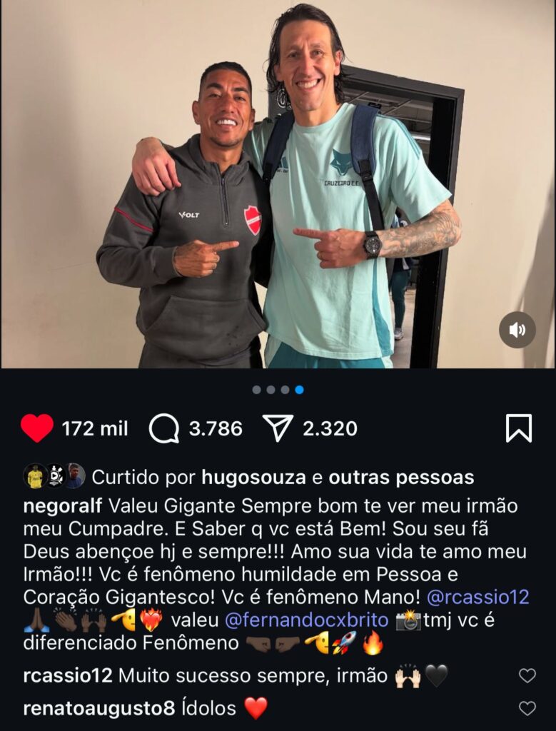 WhatsApp-Image-2025-05-23-at-15.47.24-779x1024 Reencontro de ídolos: Cássio e Ralf se abraçam após jogo da Copa do Brasil